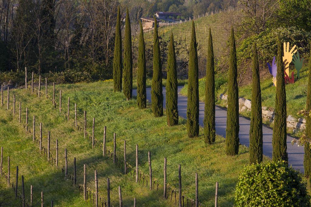 I Tre Poggi Dimora Di Charme Villa Canelli Exterior photo